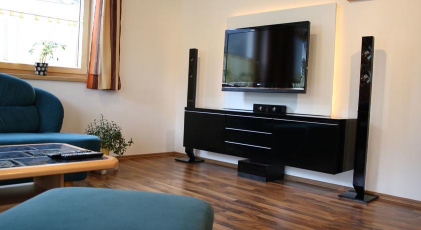 Villa Deningfeld Neukirchen am Großvenediger Δωμάτιο φωτογραφία